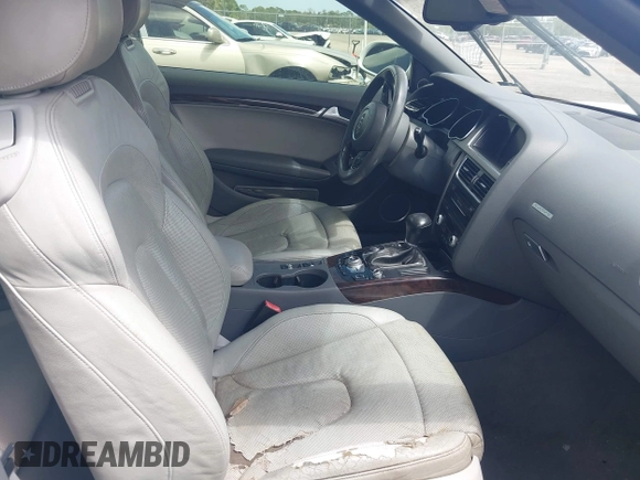 2013 Audi A5 Premium Plus z VIN WAULFAFH0DN013058, wystawiony jako IAAI lot #41951016 z przebiegiem 106 763 mil mil oraz . Historia ofert i sprzedaży dostępna na DreamBid. Obrazek 5.