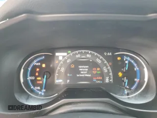 2024 Toyota RAV4 Hybrid XLE Premium with VIN 4T3B6RFV8RU162725, listed as a Copart auction lot 53995045 with 7,293 mi miles and Salvage Title. Bid and sale history available at carsss.com. Image 9.