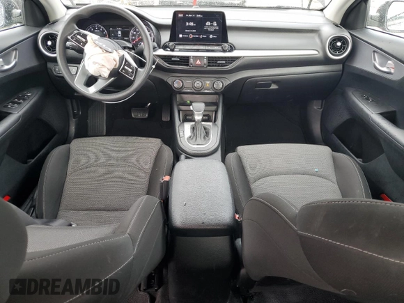 2022 Kia Forte LXS with VIN 3KPF24AD0NE499961, listed as a Copart auction lot 49173265 with 43,882 mi miles and Salvage Title. Bid and sale history available at DreamBid. Image 8.