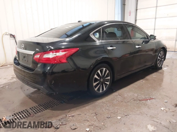 2016 Nissan Altima SR with VIN 1N4AL3AP7GC150890, listed as a IAAI auction lot 41609531 with 86,587 mi miles and . Bid and sale history available at carsss.com. Image 4.