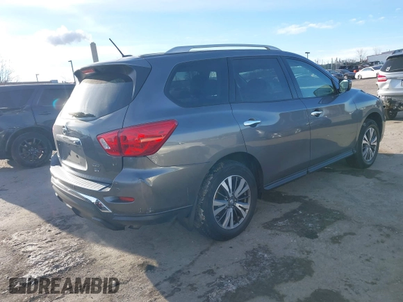 2017 Nissan Pathfinder SL with VIN 5N1DR2MM5HC909163, listed as a IAAI auction lot 41295750 with 72,617 mi miles. Bid and sale history available at carsss.com. Image 4.