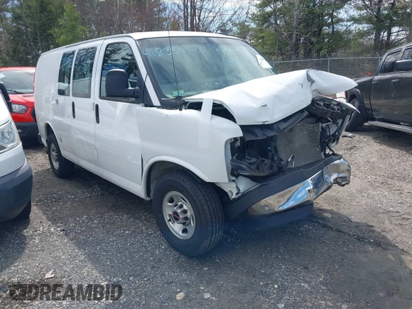 2021 GMC Savana Cargo Van with VIN 1GTW7AF72M1191484, listed as a IAAI auction lot 41835496 with 71,760 mi miles. Bid and sale history available at carsss.com. Image 1.