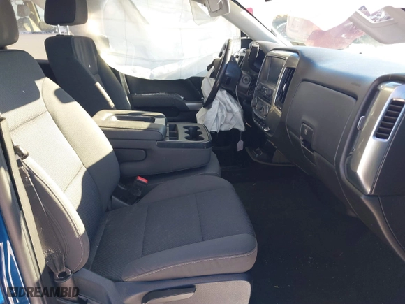 2018 Chevrolet Silverado 1500 LT with VIN 1GCVKRECXJZ202283, listed as a IAAI auction lot 41363873 with 86,955 mi miles. Bid and sale history available at carsss.com. Image 5.