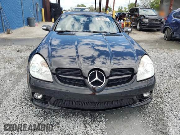 2006 Mercedes-Benz SLK 350 with VIN WDBWK56F96F106593, listed as a Copart auction lot 57021645 with 103,015 mi miles and Salvage title. Bid and sale history available at DreamBid. Image 5.
