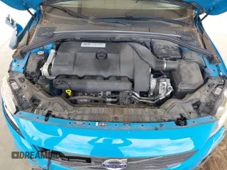 2015 Volvo V60 z VIN YV1902SS5F1222807, wystawiony jako IAAI lot #42202936 z przebiegiem 89 525 mil mil oraz . Historia ofert i sprzedaży dostępna na DreamBid. Obrazek 10.