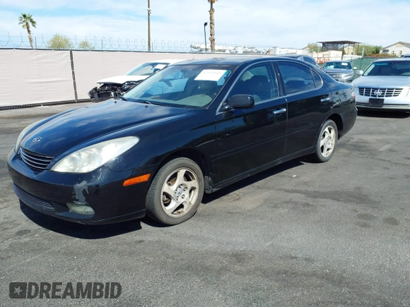 2002 Lexus ES 300 with VIN JTHBF30G920007858, listed as a IAAI auction lot 42111543 with 206,061 mi miles. Bid and sale history available at carsss.com. Image 2.