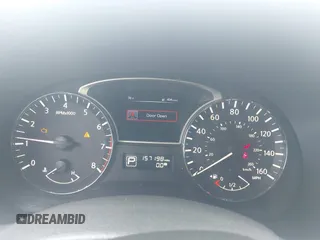2015 Nissan Pathfinder S with VIN 5N1AR2MN1FC718882, listed as a IAAI auction lot 42545874 with 157,198 mi miles and . Bid and sale history available at DreamBid. Image 7.