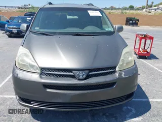 2005 Toyota Sienna XLE with VIN 5TDZA22C15S343170, listed as a IAAI auction lot 42487555 with 260,317 mi miles and . Bid and sale history available at DreamBid. Image 6.