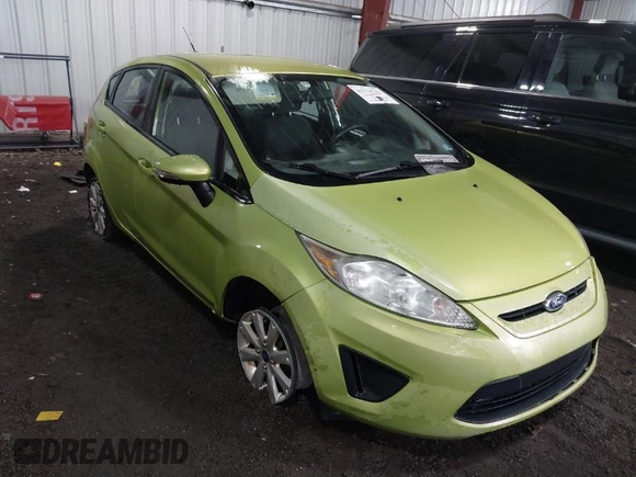 2013 Ford Fiesta SE with VIN 3FADP4EJ6DM150399, listed as a IAAI auction lot 41734742 with 139,056 mi miles. Bid and sale history available at carsss.com. Image 1.
