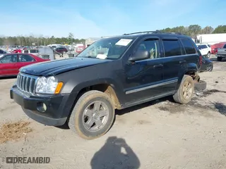 2005 Jeep Grand Cherokee Limited with VIN 1J4HR58245C697913, listed as a IAAI auction lot 41893223 with 255,297 mi miles. Bid and sale history available at carsss.com. Image 2.