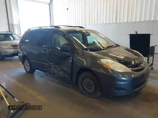 2006 Toyota Sienna CE with VIN 5TDZA23C46S433820, listed as a IAAI auction lot 41248882 with 256,856 mi miles. Bid and sale history available at carsss.com. Image 1.