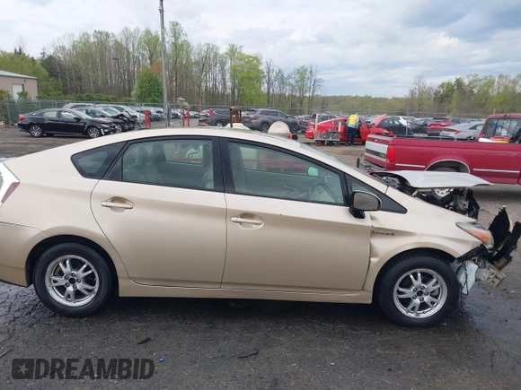 2010 Toyota Prius II with VIN JTDKN3DU8A0165496, listed as a IAAI auction lot 41960458 with 173,446 mi miles. Bid and sale history available at carsss.com. Image 13.