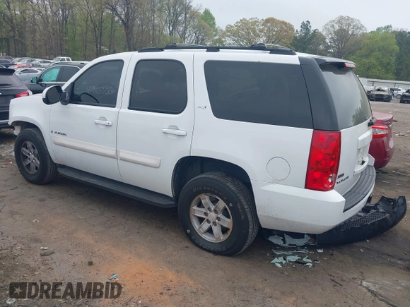 2008 GMC Yukon SLT w/4SB with VIN 1GKFC13088J194967, listed as a IAAI auction lot 41943330 with 258,953 mi miles. Bid and sale history available at carsss.com. Image 3.