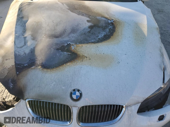 2009 BMW 3 Series 328i с VIN WBAWL13509PX25341, выставлен на аукционе Copart как лот 42508345 с пробегом Не указан миль и Списание • Salvage title. История ставок и продаж доступна на DreamBid. Изображение 12.