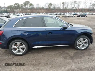 2021 Audi Q5 Premium Plus with VIN WA1BAAFY6M2059311, listed as a IAAI auction lot 41909864 with 44,059 mi miles. Bid and sale history available at carsss.com. Image 13.