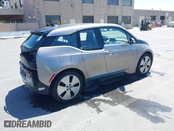 2014 BMW i3 with VIN WBY1Z4C56EV276183, listed as a IAAI auction lot 42345866 with 102,934 mi miles and . Bid and sale history available at DreamBid. Image 4.