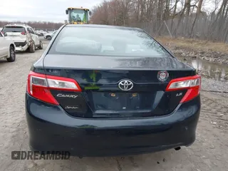 2012 Toyota Camry L with VIN 4T1BF1FKXCU134996, listed as a IAAI auction lot 42054535 with 185,391 mi miles. Bid and sale history available at carsss.com. Image 16.