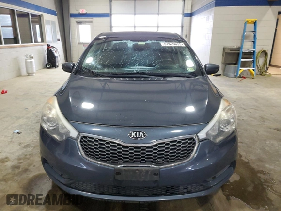 2016 Kia Forte LX with VIN KNAFK4A6XG5496451, listed as a Copart auction lot 51825655 with 200,440 mi miles and Clean Title. Bid and sale history available at carsss.com. Image 5.