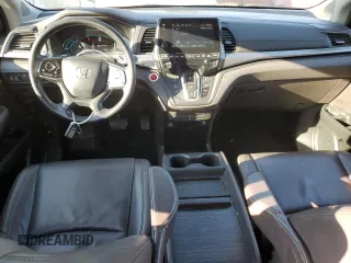 2018 Honda Odyssey Touring с VIN 5FNRL6H8XJB002031, выставлен на аукционе Copart как лот 49996105 с пробегом 202 284 миль миль и Чистый • Clean title. История ставок и продаж доступна на DreamBid. Изображение 8.
