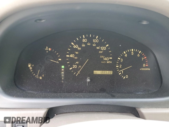 2000 Lexus RX 300 with VIN JT6GF10U9Y0077698, listed as a Copart auction lot 82256114 with 188,539 mi miles and Clean Title. Bid and sale history available at carsss.com. Image 9.