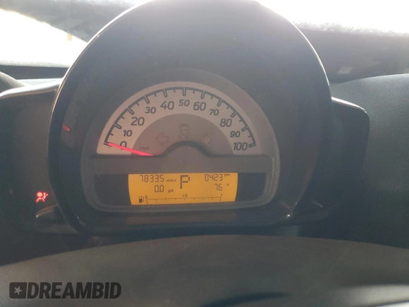 2013 Smart fortwo Pure with VIN WMEEJ3BAXDK614382, listed as a Copart auction lot 46398545 with 78,335 mi miles and Salvage Title. Bid and sale history available at carsss.com. Image 9.