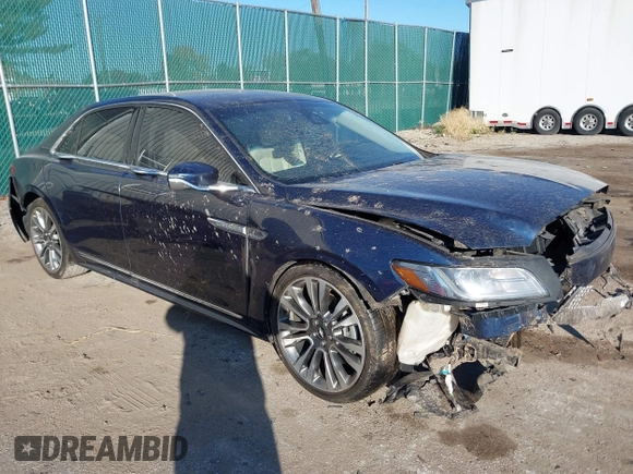 2017 Lincoln Continental Reserve z VIN 1LN6L9NC9H5609249, wystawiony jako IAAI lot #40685968 z przebiegiem 103 051 mil mil oraz . Historia ofert i sprzedaży dostępna na DreamBid. Obrazek 1.