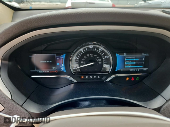 2015 Lincoln MKZ Hybrid z VIN 3LN6L2LU7FR609215, wystawiony jako Copart lot #63211665 z przebiegiem 149 636 mil mil oraz Nie do naprawy • Non repairable. Historia ofert i sprzedaży dostępna na DreamBid. Obrazek 9.