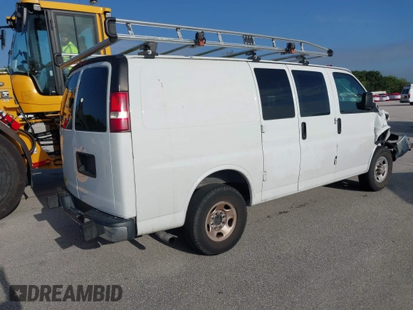 2019 Chevrolet Express Cargo Van with VIN 1GCWGAFG5K1254736, listed as a IAAI auction lot 41880050 with 136,132 mi miles. Bid and sale history available at carsss.com. Image 4.