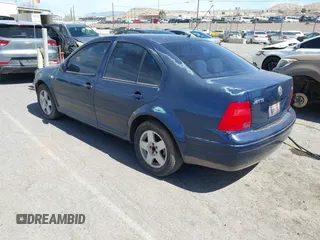 2002 Volkswagen Jetta GLS with VIN 3VWSP69M42M087198, listed as a IAAI auction lot 41858199 with 194,619 mi miles and . Bid and sale history available at DreamBid. Image 3.