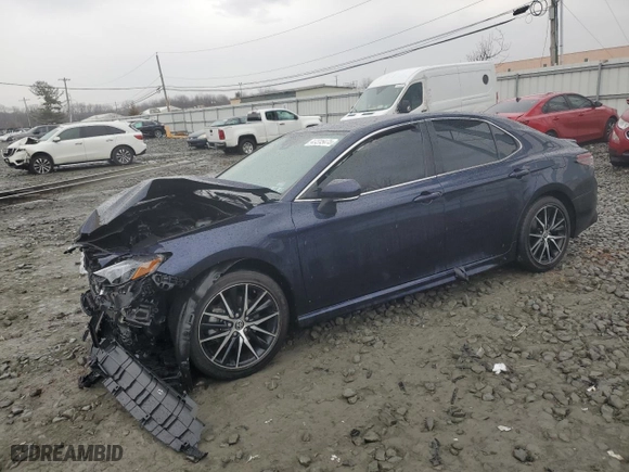 2022 Toyota Camry Hybrid SE with VIN 4T1G31AK6NU572830, listed as a Copart auction lot 47315475 with 72,936 mi miles and Salvage Title. Bid and sale history available at carsss.com. Image 1.