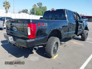 2019 Ford F-250 XL with VIN 1FT7W2BT0KEG76115, listed as a IAAI auction lot 42214312 with 29,843 mi miles and . Bid and sale history available at DreamBid. Image 4.