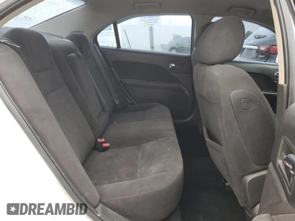 2008 Mercury Milan with VIN 3MEHM07188R641543, listed as a Copart auction lot 81681154 with 178,564 mi miles and Salvage title. Bid and sale history available at DreamBid. Image 10.