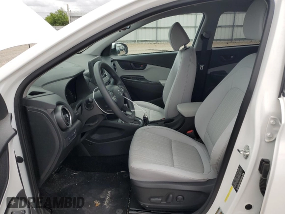 2023 Hyundai Kona SEL with VIN KM8K62AB0PU979875, listed as a Copart auction lot 54411375 with 8,040 mi miles and Salvage Title. Bid and sale history available at DreamBid. Image 7.