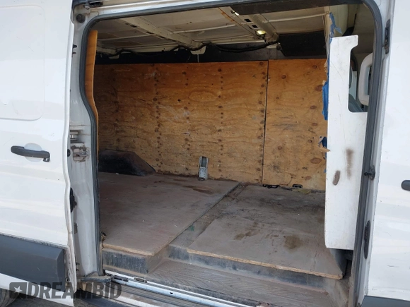 2016 Ford Transit with VIN 1FTBW2YM3GKA20901, listed as a IAAI auction lot 42048613 with 89,141 mi miles and . Bid and sale history available at DreamBid. Image 8.