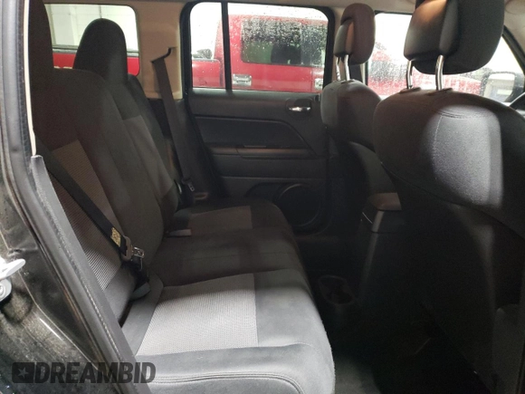 2013 Jeep Patriot Latitude with VIN 1C4NJPFA2DD255341, listed as a Copart auction lot 85511244 with 129,873 mi miles and Clean Title. Bid and sale history available at carsss.com. Image 11.