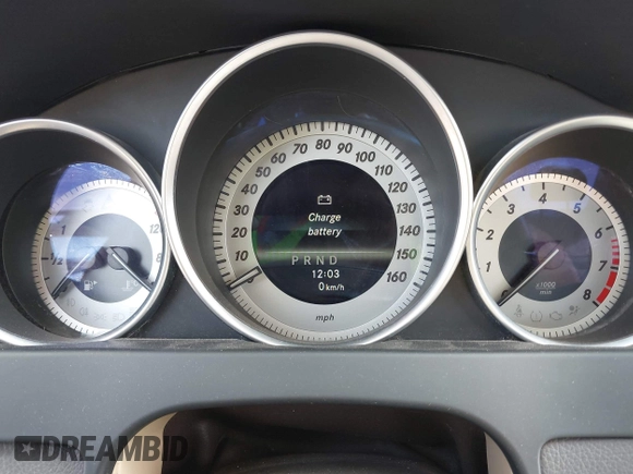 2013 Mercedes-Benz C-Class C 250 Sport with VIN WDDGF4HB8DR296080, listed as a IAAI auction lot 42118476 with 1 mi miles. Bid and sale history available at carsss.com. Image 7.