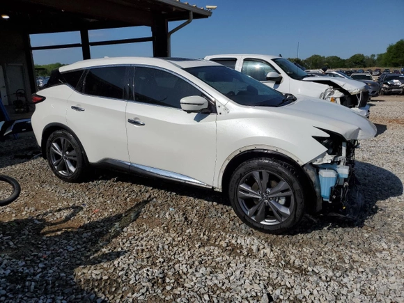 2020 Nissan Murano Platinum z VIN 5N1AZ2DJ0LN134230, wystawiony jako Copart lot #52311175 z przebiegiem 105 117 mil mil oraz Szkoda całkowita • Salvage title. Historia ofert i sprzedaży dostępna na DreamBid. Obrazek 4.