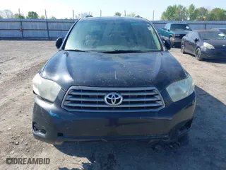 2010 Toyota Highlander SE with VIN 5TDJK3EH0AS012615, listed as a IAAI auction lot 41988529 with 241,662 mi miles. Bid and sale history available at carsss.com. Image 12.