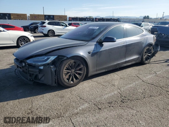 2017 Tesla Model S 100D с VIN 5YJSA1E23HF199497, выставлен на аукционе Copart как лот 51302475 с пробегом 61 993 миль миль и Списание • Salvage title. История ставок и продаж доступна на DreamBid. Изображение 1.