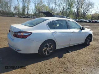 2017 Honda Accord Sedan LX with VIN 1HGCR2F37HA229539, listed as a Copart auction lot 55000965 with 131,728 mi miles and Salvage Title. Bid and sale history available at carsss.com. Image 3.