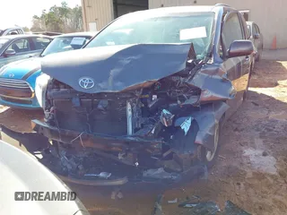 2014 Toyota Sienna LE AAS with VIN 5TDKK3DC9ES426654, listed as a IAAI auction lot 41592601 with Not Provided miles and . Bid and sale history available at DreamBid. Image 12.