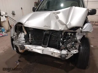 2004 Jeep Liberty Limited with VIN 1J4GL58K24W189935, listed as a IAAI auction lot 41490773 with 115,874 mi miles. Bid and sale history available at carsss.com. Image 6.