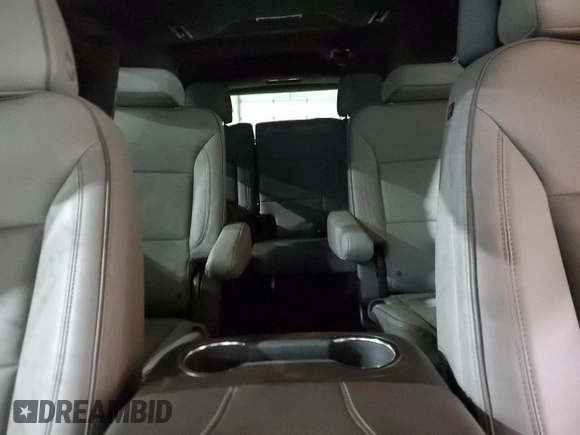 2024 GMC Yukon XL SLT z VIN 1GKS2GKD7RR229235, wystawiony jako Copart lot #56389855 z przebiegiem 19 125 mil mil oraz Szkoda całkowita • Salvage title. Historia ofert i sprzedaży dostępna na DreamBid. Obrazek 10.