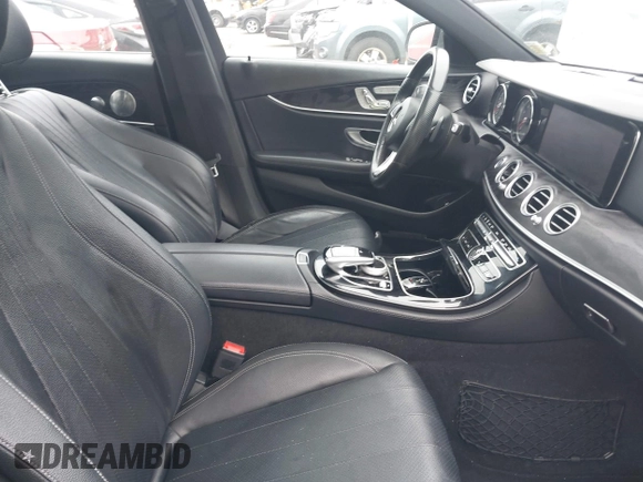 2017 Mercedes-Benz E 300 Luxury with VIN WDDZF4KB3HA081096, listed as a IAAI auction lot 42297801 with 128,798 mi miles and . Bid and sale history available at DreamBid. Image 5.