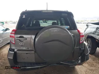 2009 Toyota RAV4 with VIN JTMBK33V895074715, listed as a IAAI auction lot 41802446 with 215,892 mi miles. Bid and sale history available at carsss.com. Image 12.