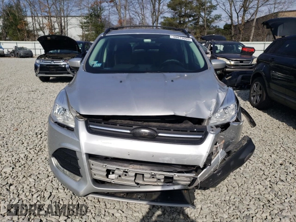 2013 Ford Escape SE with VIN 1FMCU9GX0DUB88456, listed as a Copart auction lot 50512625 with 108,303 mi miles and Non repairable. Bid and sale history available at DreamBid. Image 5.