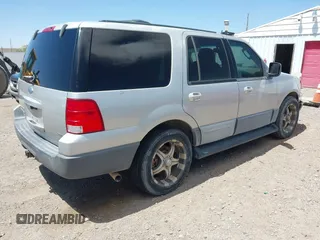 2004 Ford Expedition Special Service с VIN 1FMPU16L84LBB4517, выставлен на аукционе IAAI как лот 42255890 с пробегом 298 590 миль миль и . История ставок и продаж доступна на DreamBid. Изображение 4.