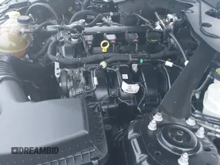 2015 Ford Mustang EcoBoost Premium z VIN 1FATP8UH2F5377230, wystawiony jako IAAI lot #43403672 z przebiegiem 94 934 mil mil oraz . Historia ofert i sprzedaży dostępna na DreamBid. Obrazek 19.