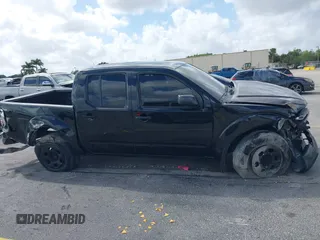 2019 Nissan Frontier SV z VIN 1N6DD0EV4KN745055, wystawiony jako IAAI lot #41913656 z przebiegiem Nie podano mil oraz . Historia ofert i sprzedaży dostępna na DreamBid. Obrazek 12.