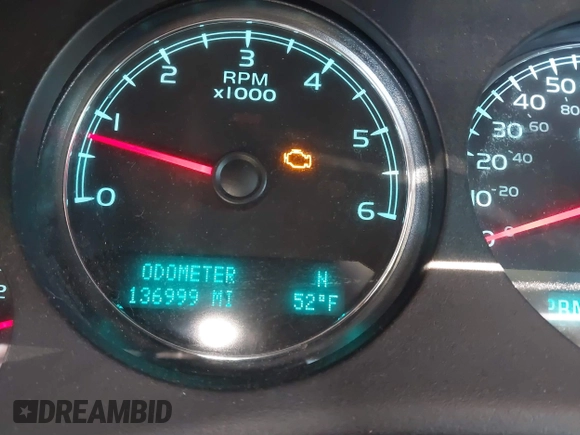 2014 GMC Yukon SLT with VIN 1GKS1CE01ER179379, listed as a IAAI auction lot 41717271 with 136,999 mi miles. Bid and sale history available at carsss.com. Image 15.